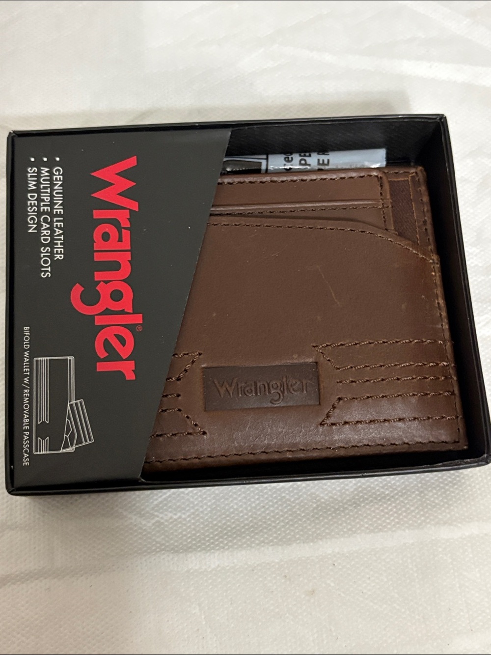 Wrangler Genuine Leather Bifold Wallet NWT